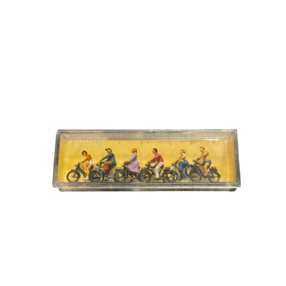 Preiser HO Scale 91 Cyclists Vintage 6 Figures Made in Germany 9MP